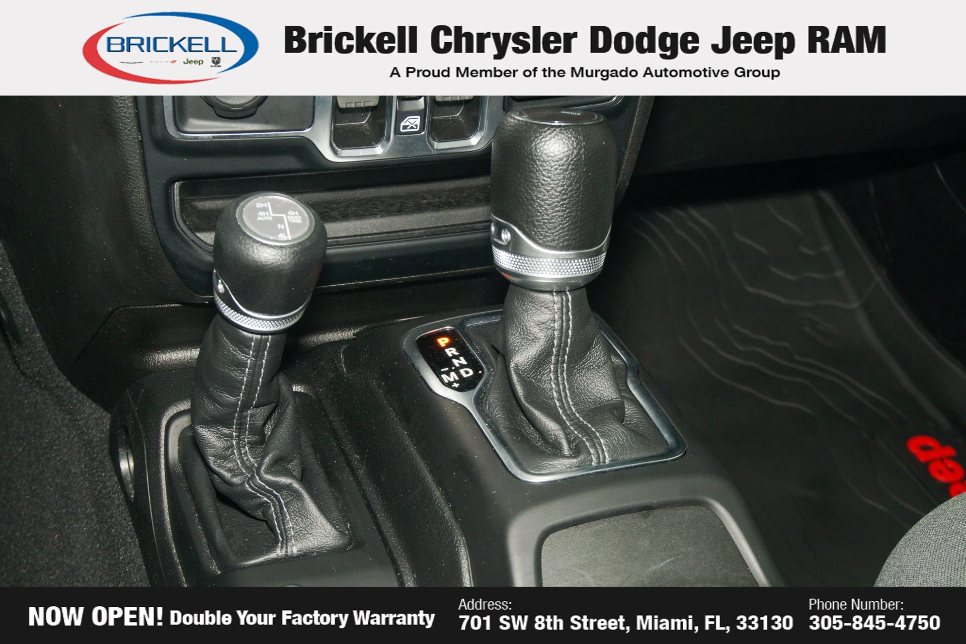 Used 2024 Jeep Wrangler Unlimited Sahara AWD/4WD image 25