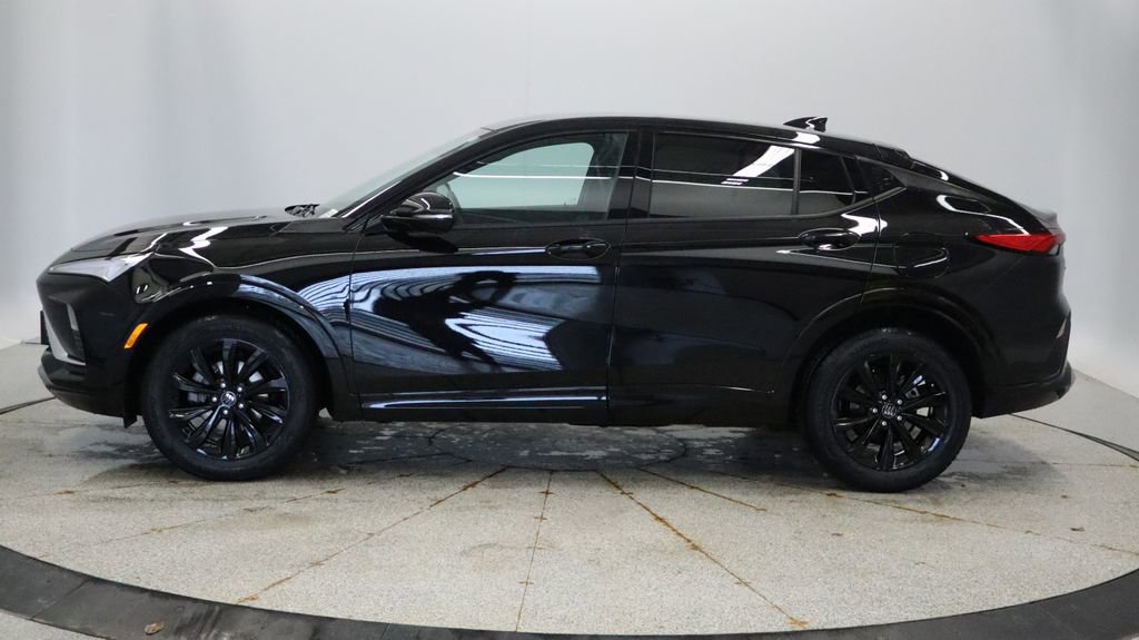 Used 2024 Buick Envista Sport Touring w/ Convenience I Package image 2