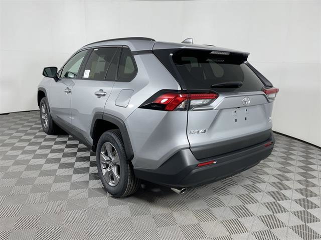 New 2025 Toyota RAV4 XLE image 5