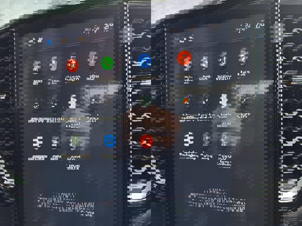 New 2025 Ford Ranger XLT w/ Equipment Group 301A High image 31