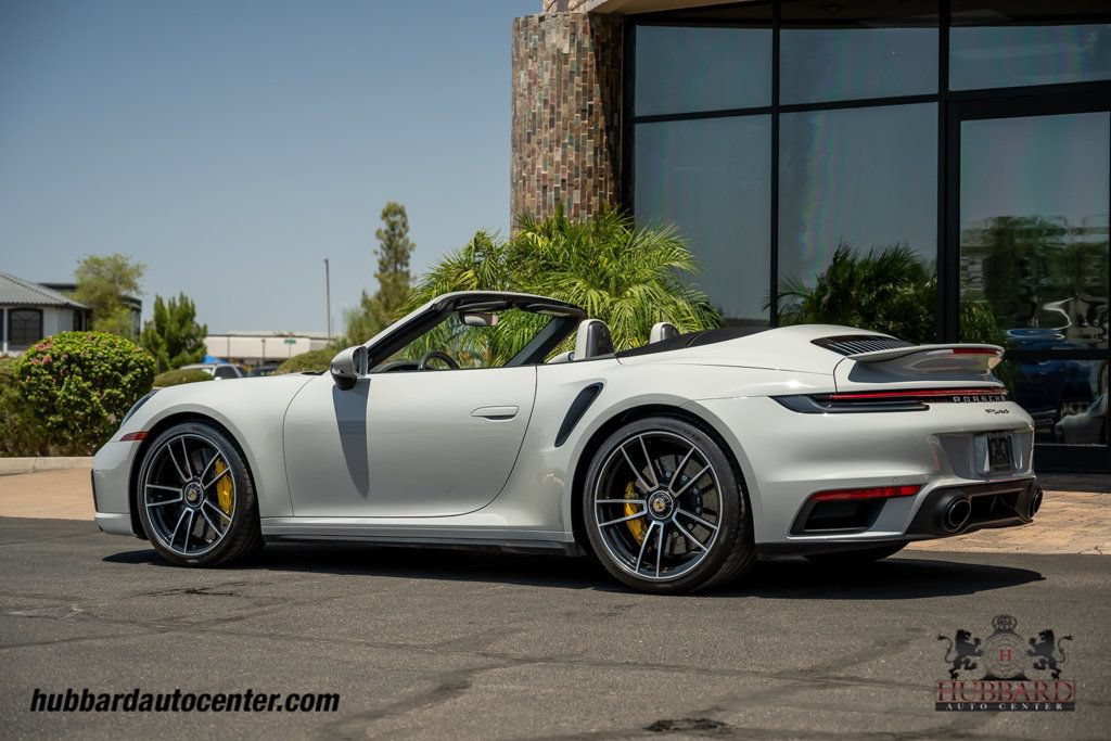 Used 2022 Porsche 911 Cabriolet AWD/4WD image 5