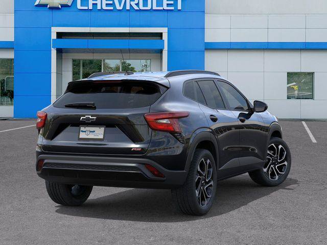 New 2026 Chevrolet Trax RS w/ Sunroof Package FWD image 4