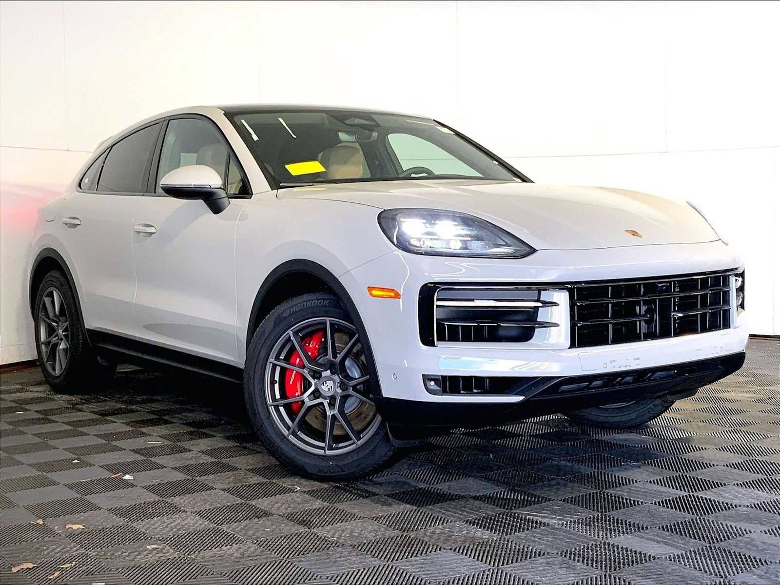 New 2026 Porsche Cayenne S image 9