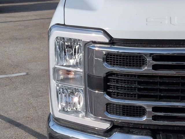 New 2025 Ford F350 XL w/ XL Chrome Package image 10