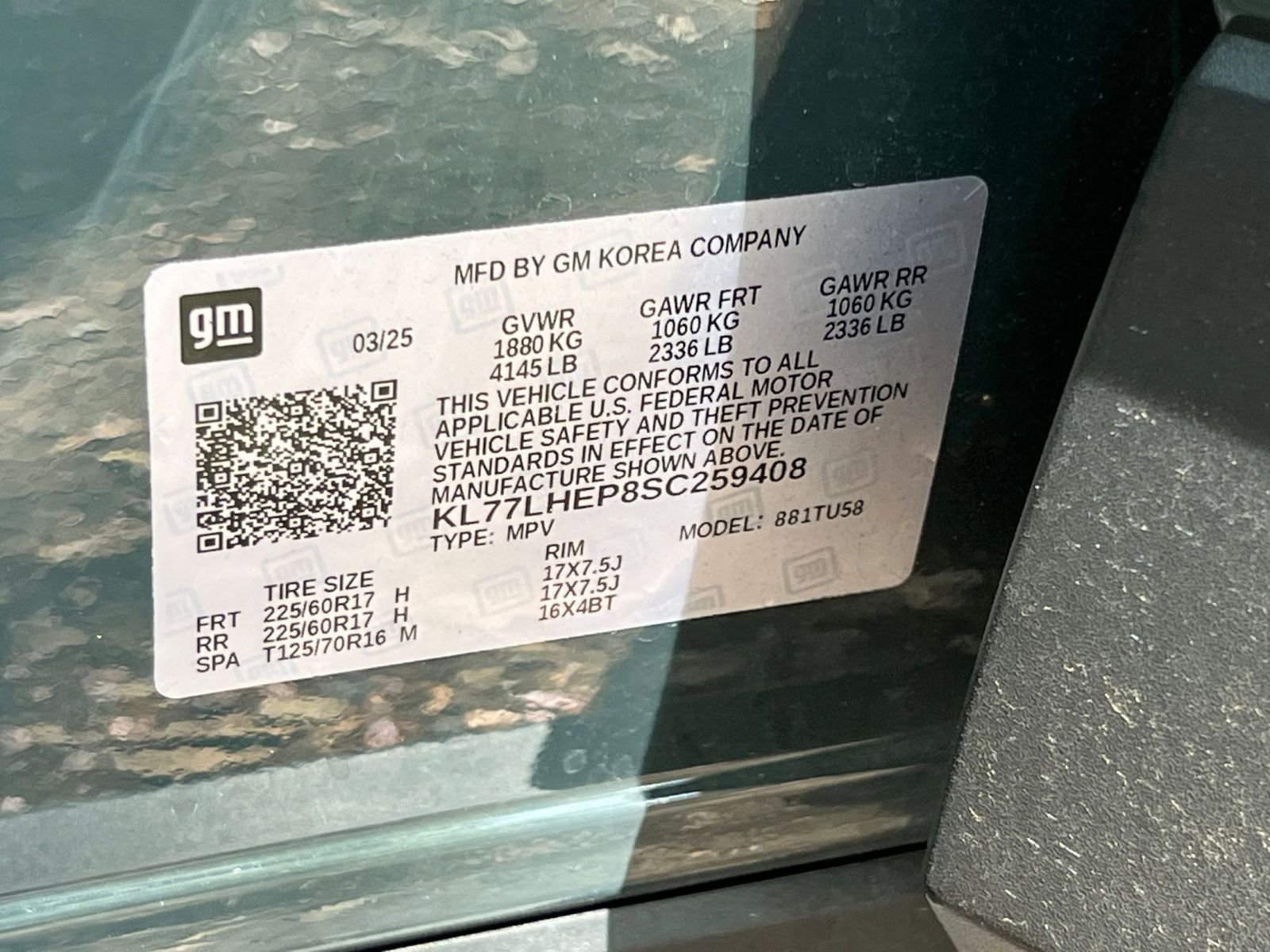 Used 2025 Chevrolet Trax LT w/ LT Convenience Package image 24