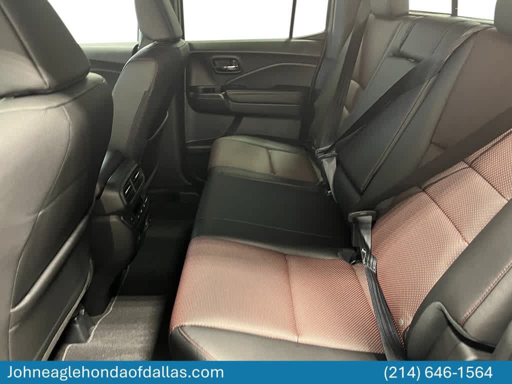 Used 2026 Honda Ridgeline Black Edition image 23