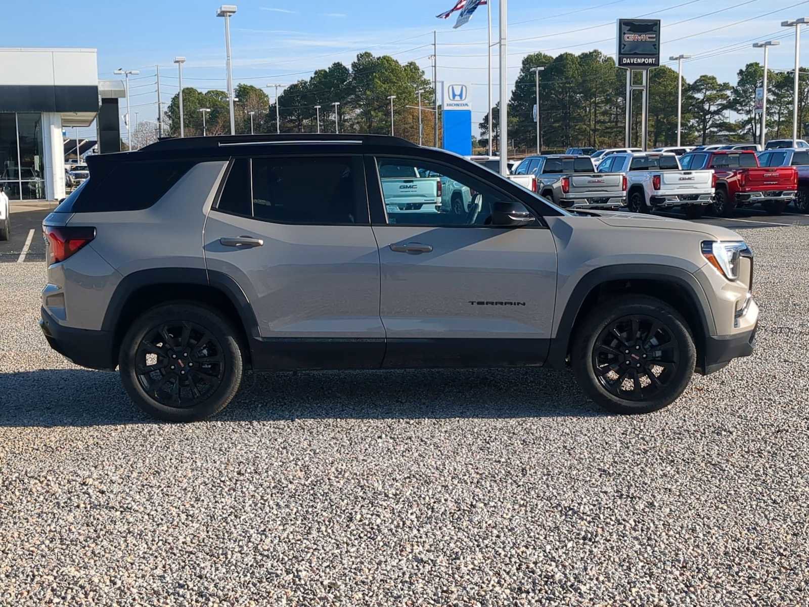 New 2026 GMC Terrain Elevation w/ Elevation Premium Package image 9