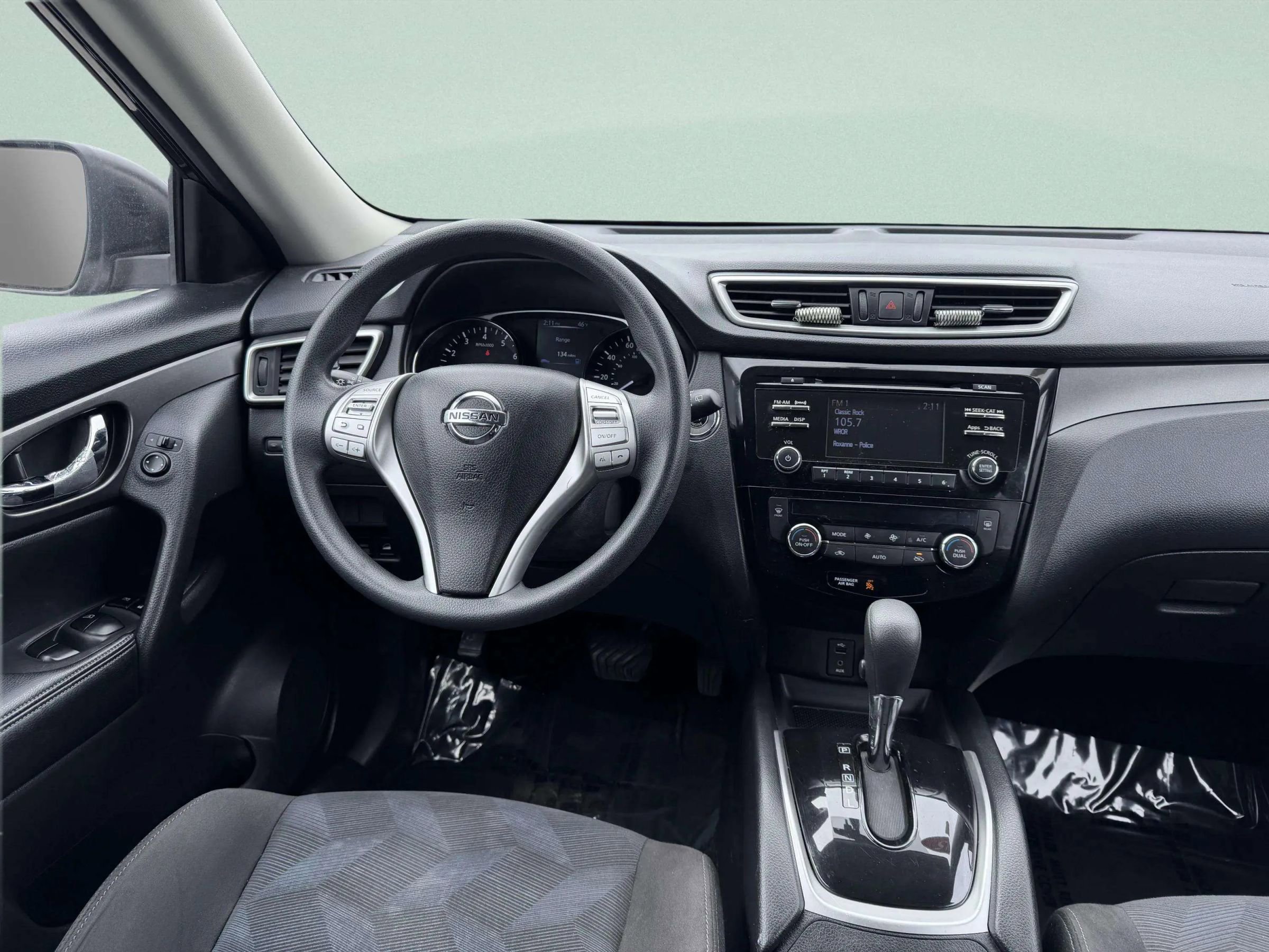 Used 2015 Nissan Rogue SV AWD/4WD image 20
