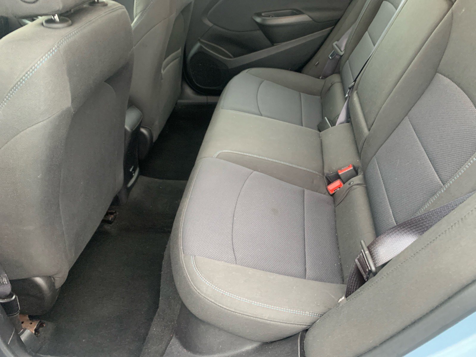 Used 2017 Chevrolet Cruze LT w/ Sun And Sound Package image 6