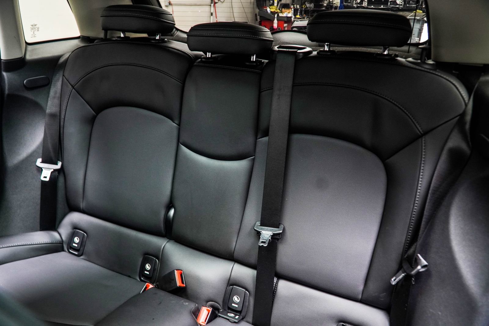 Used 2019 MINI Cooper S image 36