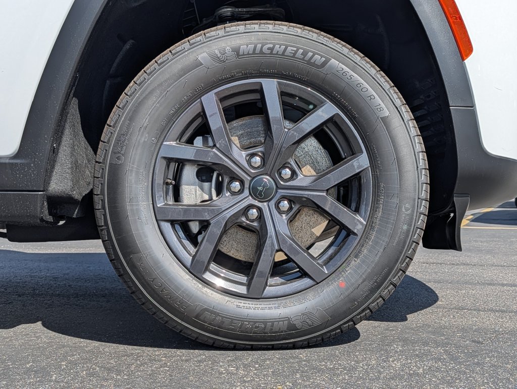 New 2027 Jeep Grand Cherokee L 4WD image 5