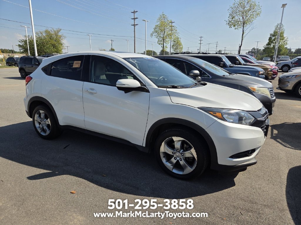 Used 2016 Honda HR-V EX image 2