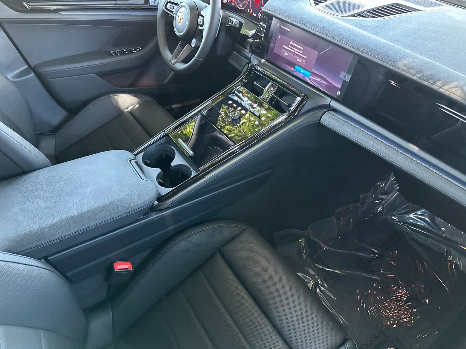 New 2026 Porsche Panamera RWD image 17