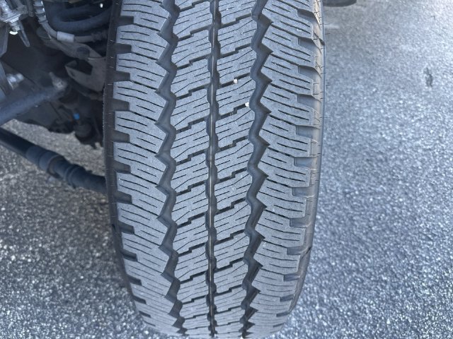 Used 2024 Ford F250 Platinum w/ FX4 Off-Road Package AWD/4WD image 11