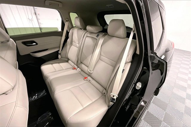 New 2025 Nissan Rogue SL image 10