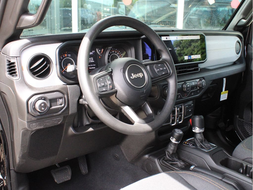New 2026 Jeep Gladiator Sport AWD/4WD image 12