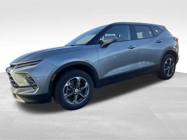 Used 2025 Chevrolet Blazer LT