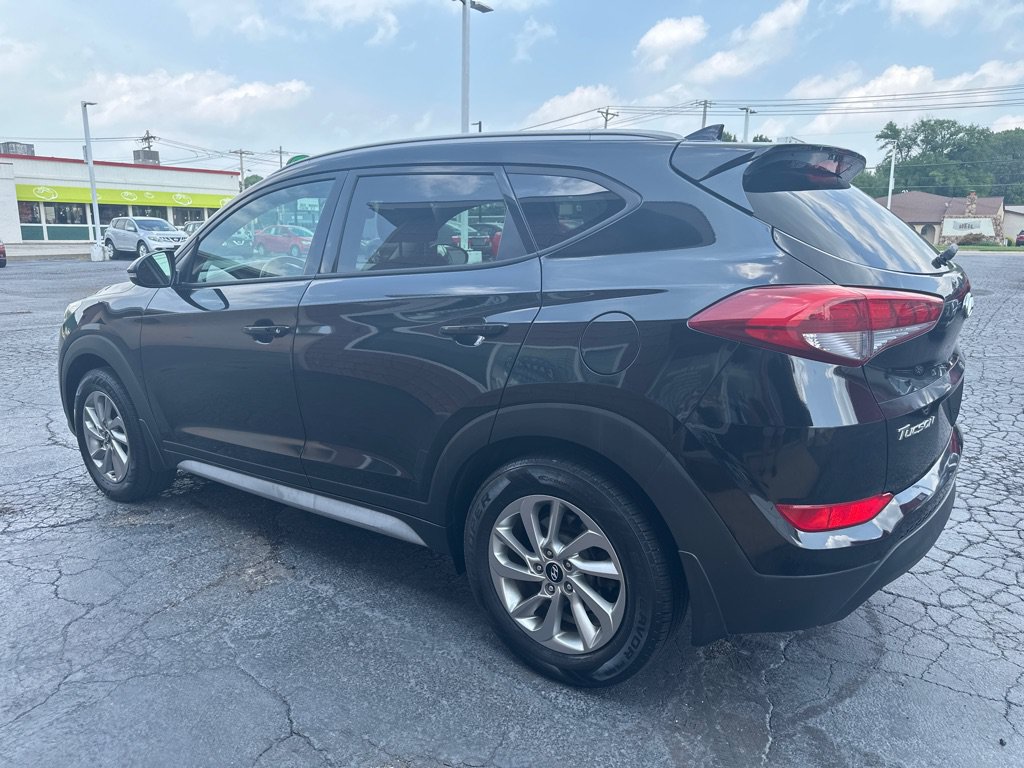 Used 2017 Hyundai Tucson SE Plus FWD image 3