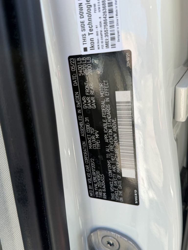 Used 2024 Volvo XC60 B5 Plus w/ Climate Package AWD/4WD image 13