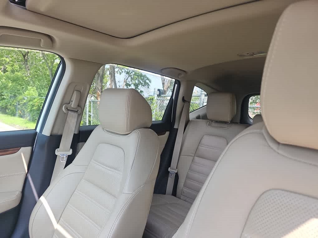 Used 2017 Honda CR-V EX image 8