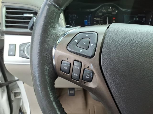 Used 2015 Lincoln MKX AWD w/ Equipment Group 102A image 18