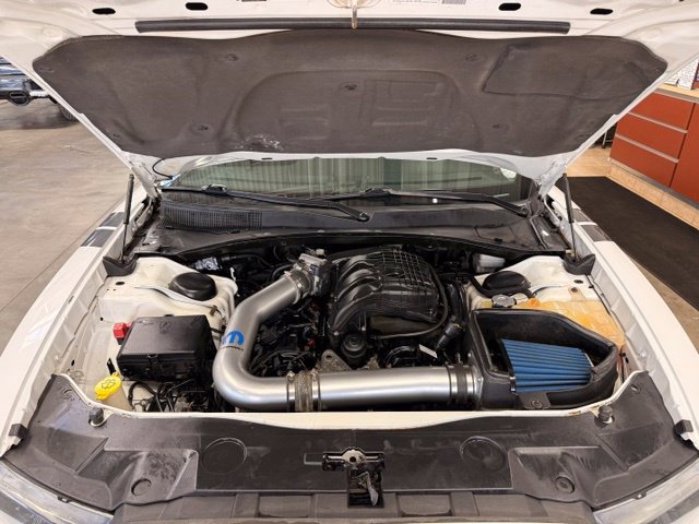 Used 2013 Dodge Charger SE RWD image 26