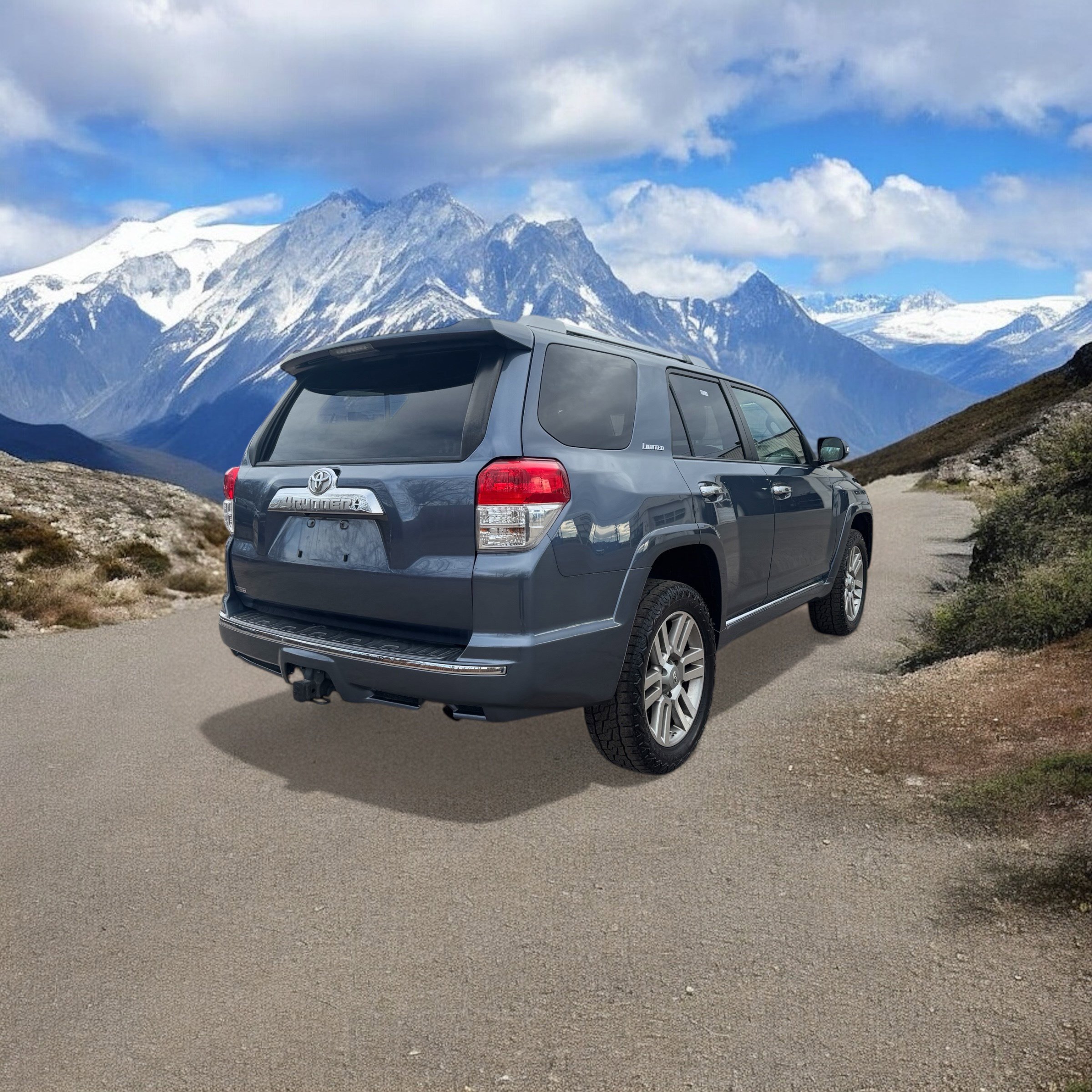 Used 2011 Toyota 4Runner Limited image 5