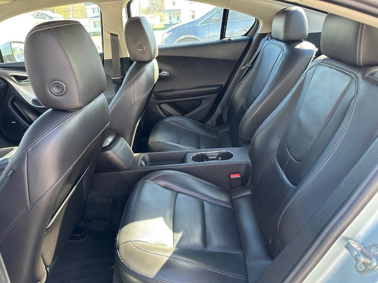 Used 2012 Chevrolet Volt Premium w/ Premium Trim Package image 5