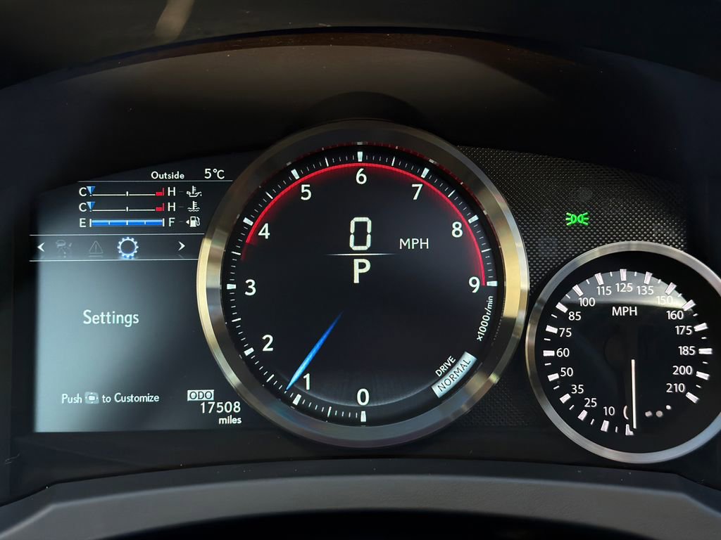 Used 2015 Lexus RC F image 20