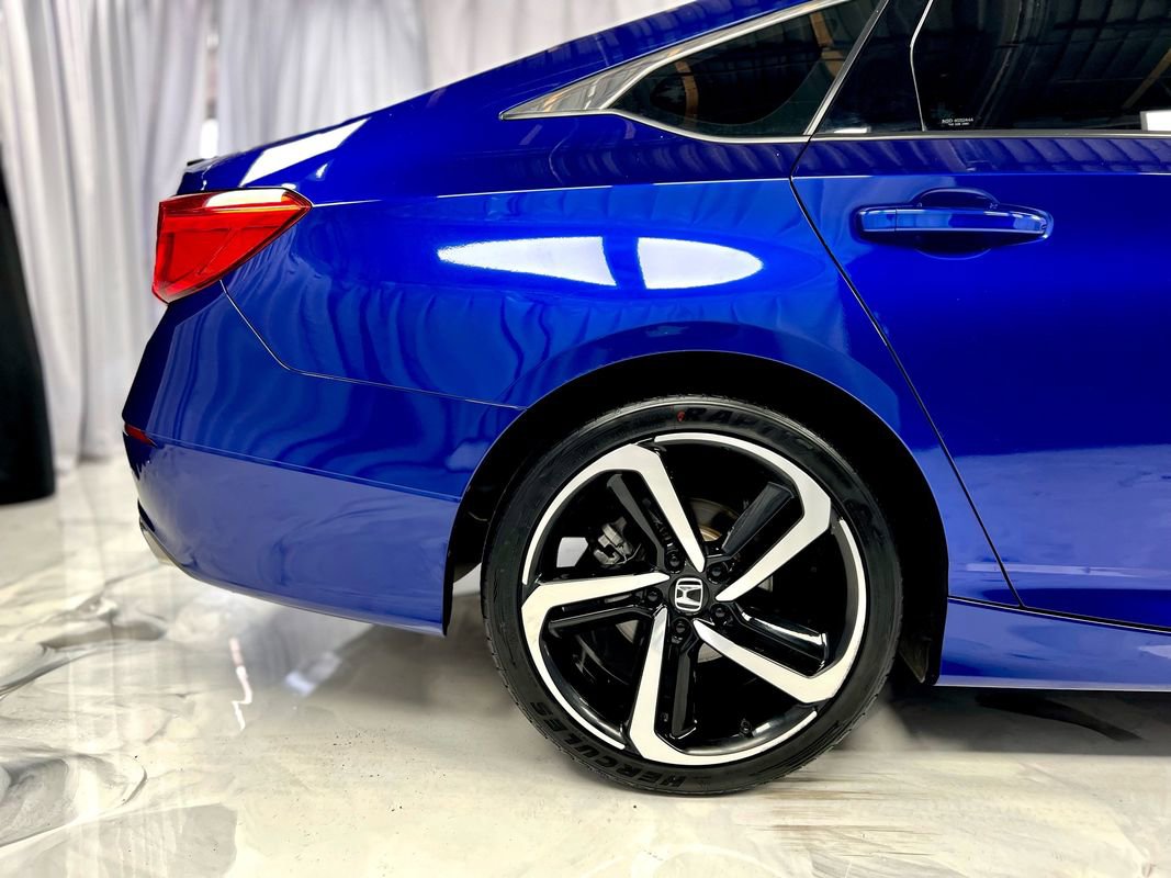 Used 2021 Honda Accord Sport image 12