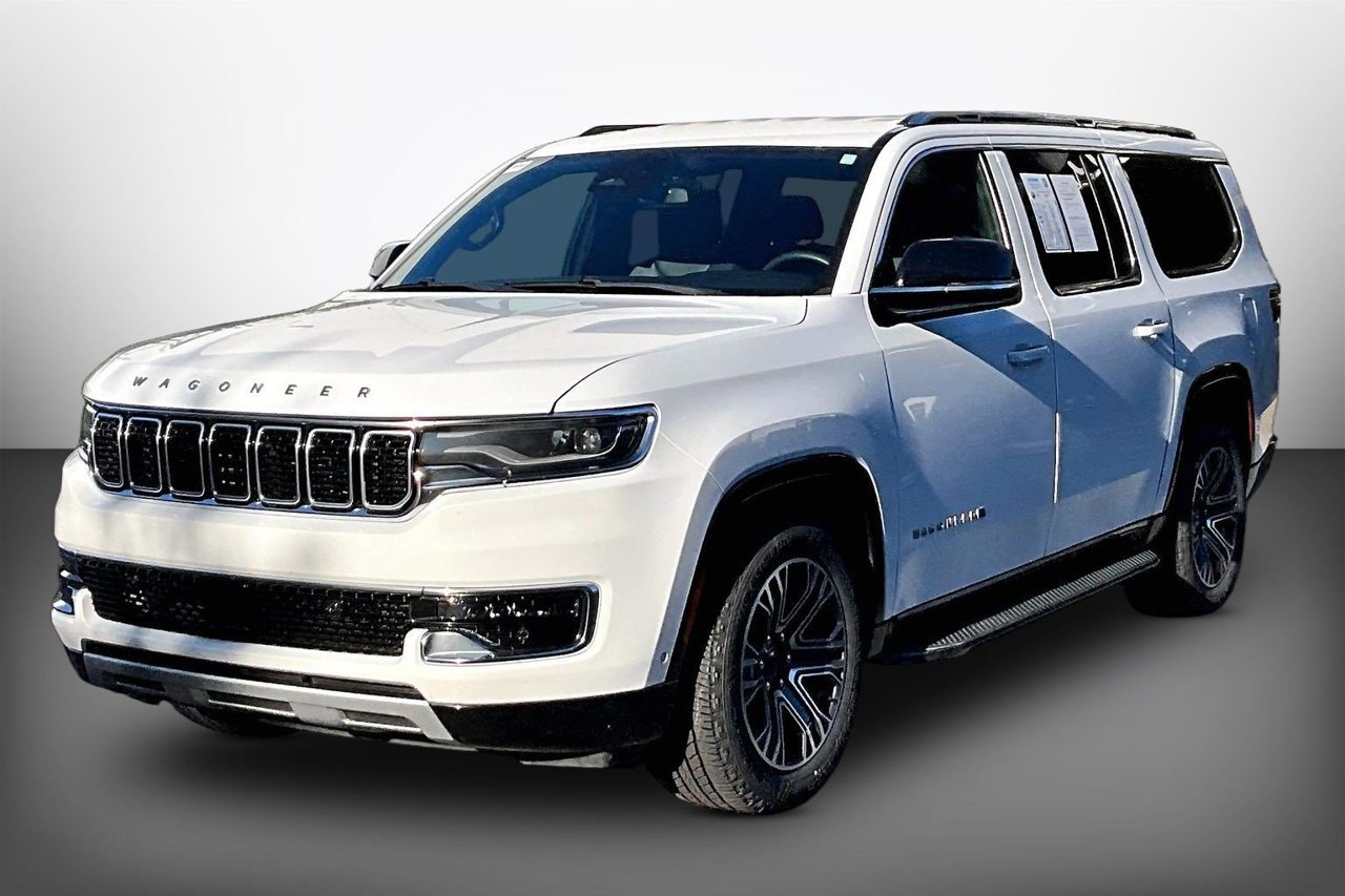 Certified 2024 Jeep Wagoneer L Series II w/ Flexible Seating Group AWD/4WD image 4