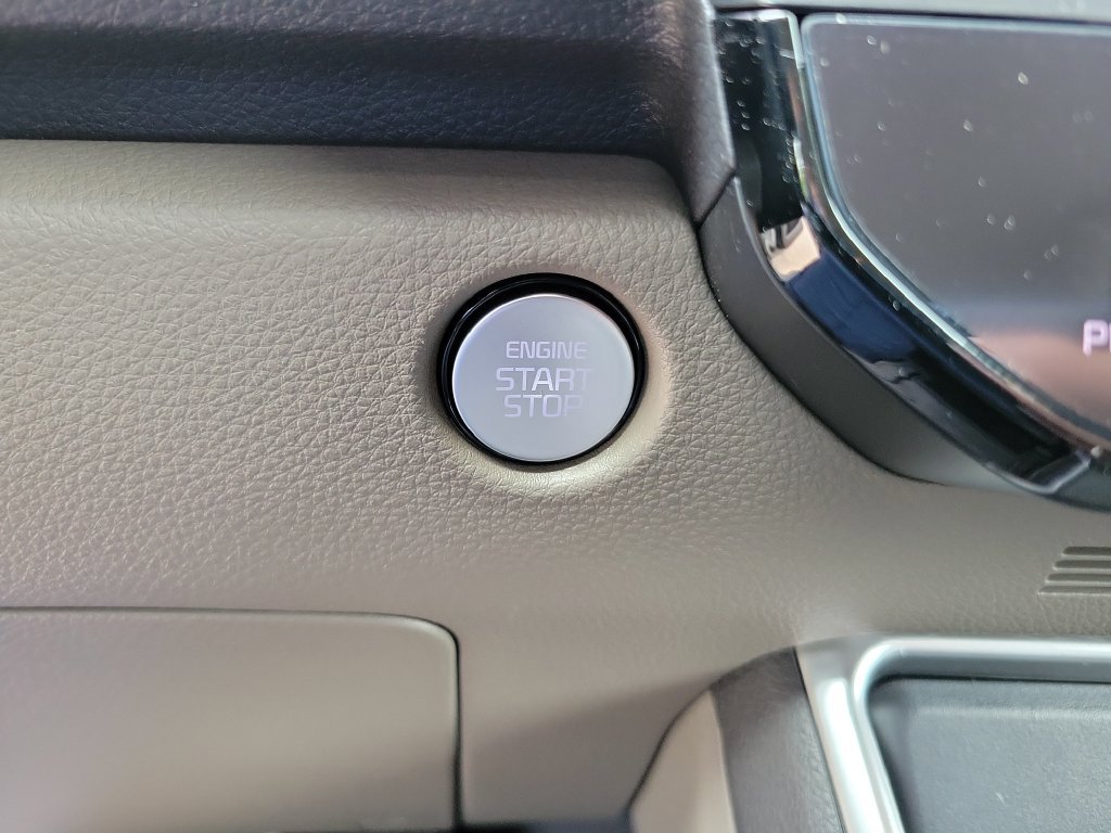 New 2027 Kia Carnival FWD image 20