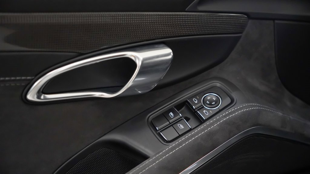 Used 2018 Porsche 911 GT3 image 19
