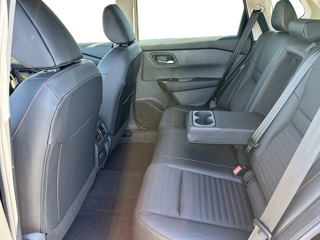 New 2026 Nissan Rogue SV image 28