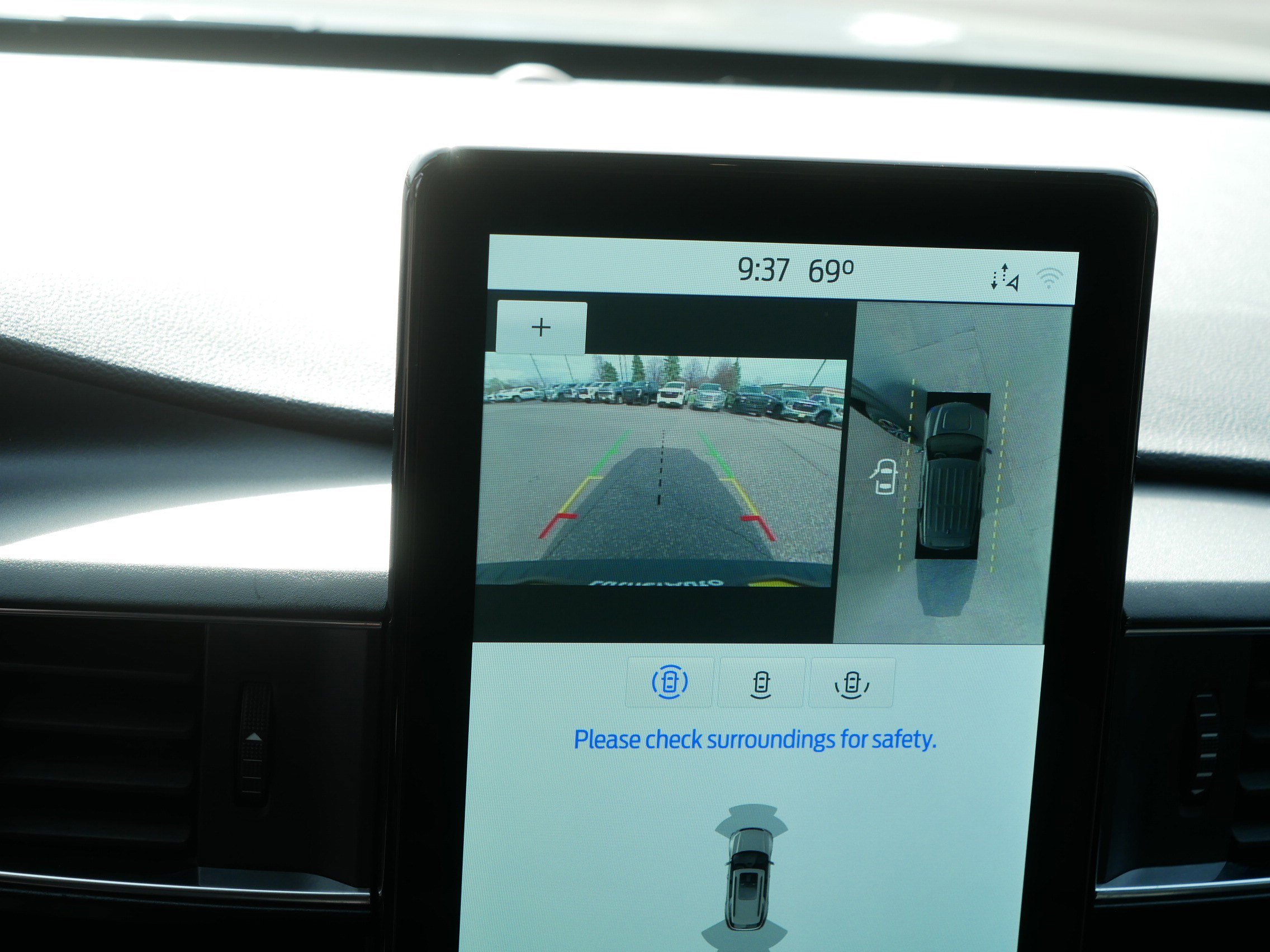 Used 2021 Ford Explorer ST w/ Equipment Group 401A image 27