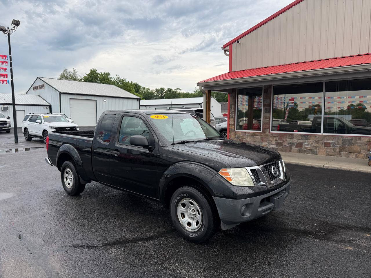 Used 2015 Nissan Frontier S RWD image 1
