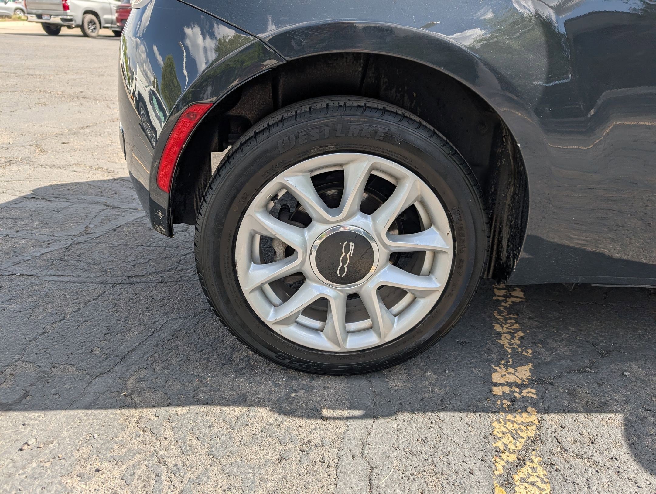 Used 2017 FIAT 500 Pop FWD image 11