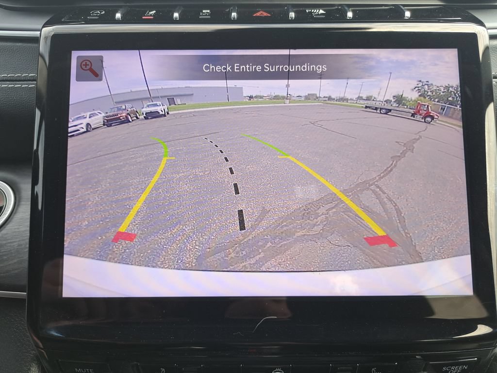 Certified 2023 Jeep Grand Cherokee L Limited AWD/4WD image 25