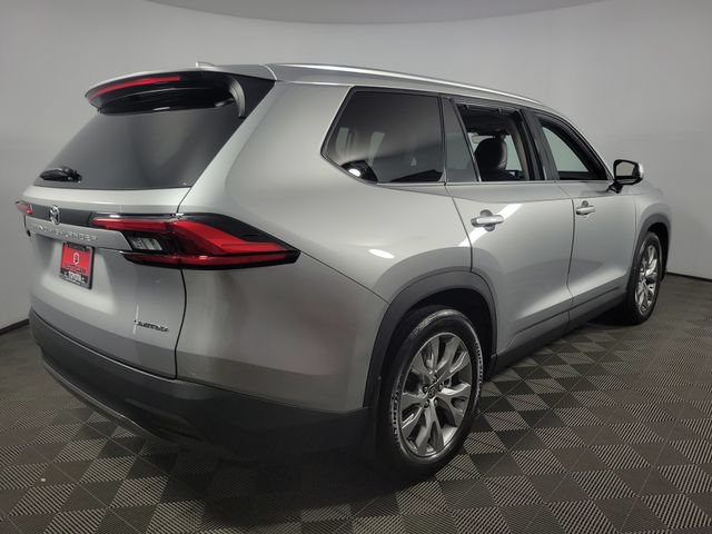 Used 2024 Toyota Grand Highlander FWD image 8