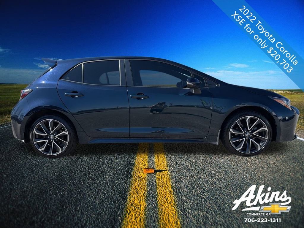 Used 2022 Toyota Corolla XSE image 5