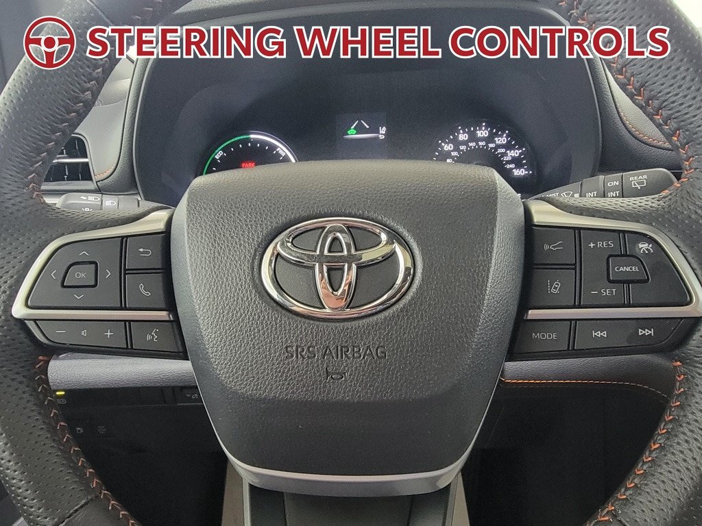 Certified 2024 Toyota Sienna XSE AWD/4WD image 18