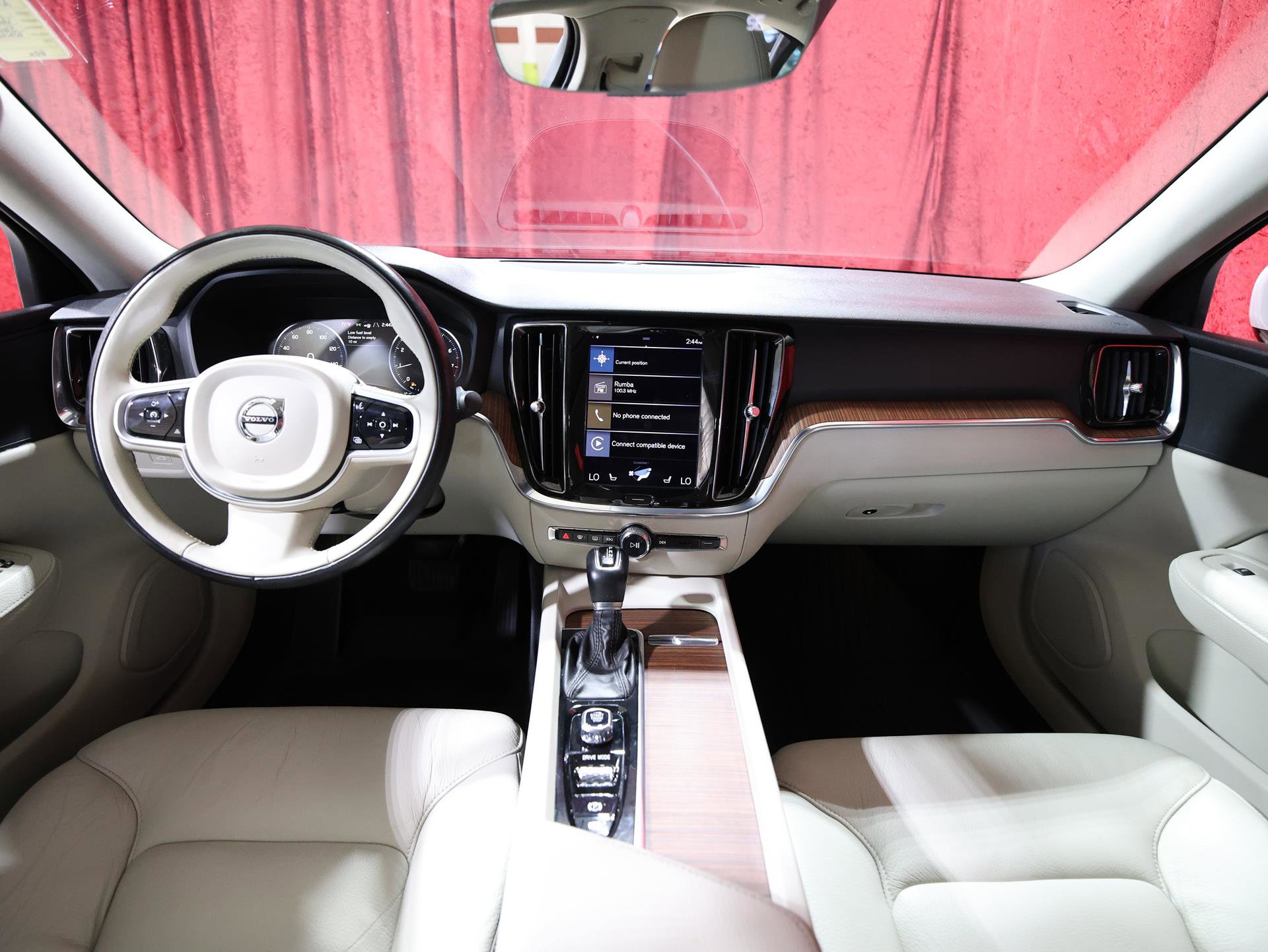 Used 2021 Volvo S60 T5 Momentum FWD image 15