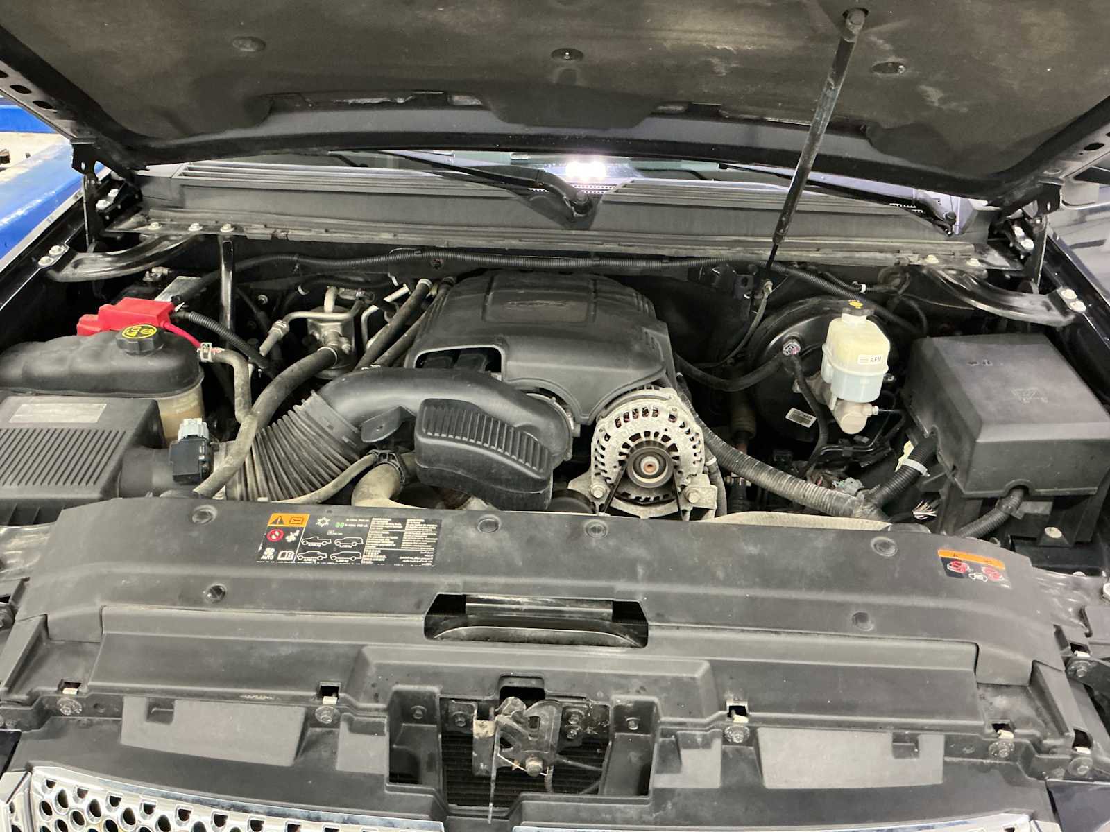 Used 2013 GMC Yukon Denali image 29