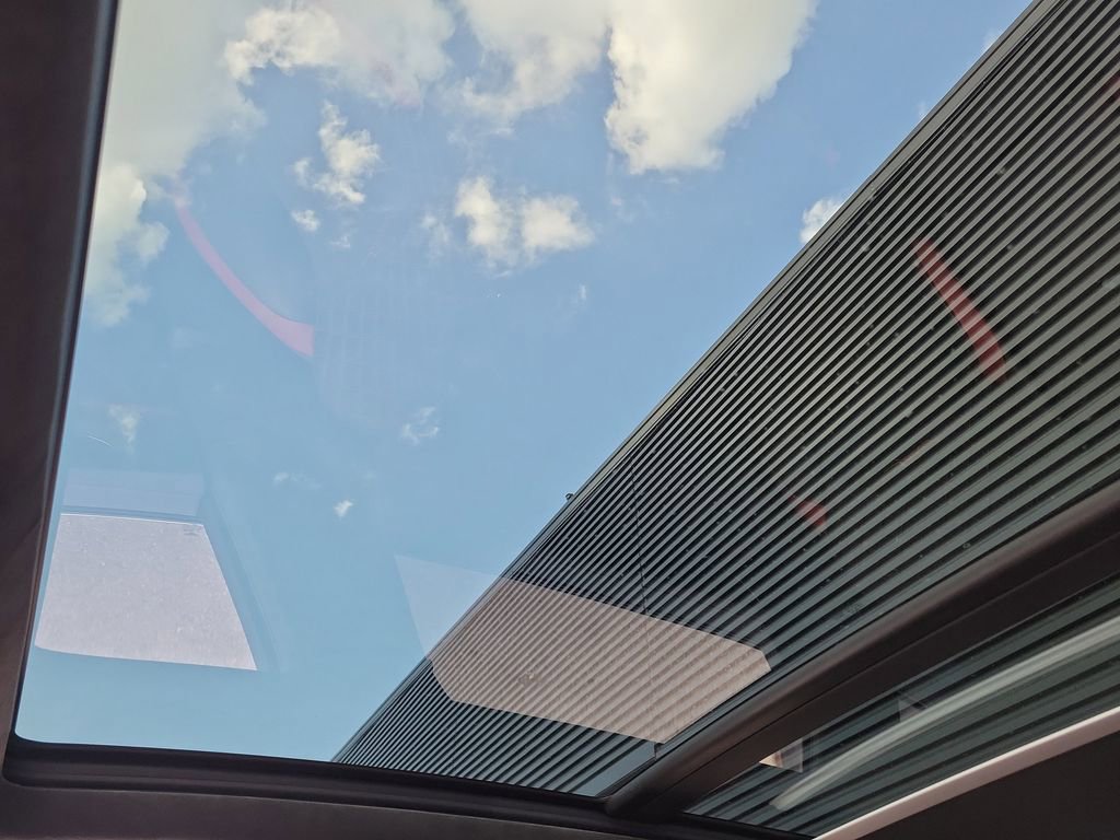 Used 2021 Bentley Bentayga Speed image 41