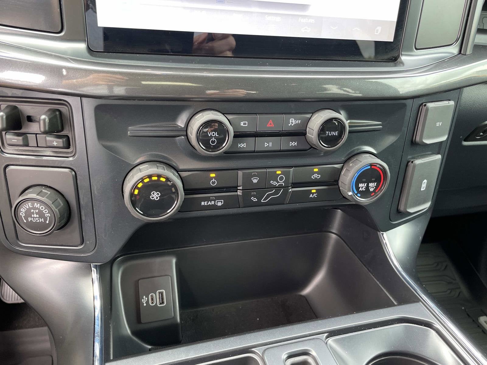 Used 2025 Ford F150 STX RWD image 20