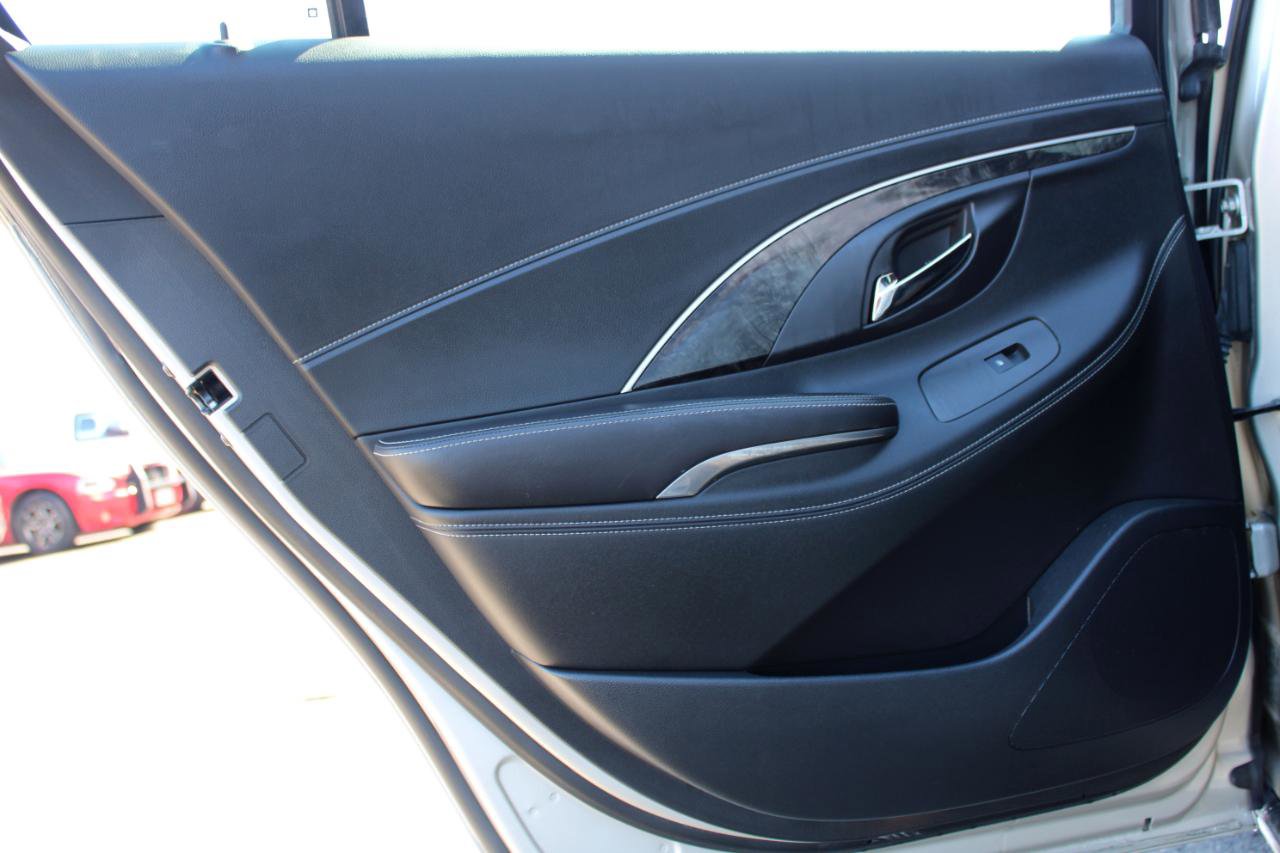 Used 2014 Buick LaCrosse Leather image 35