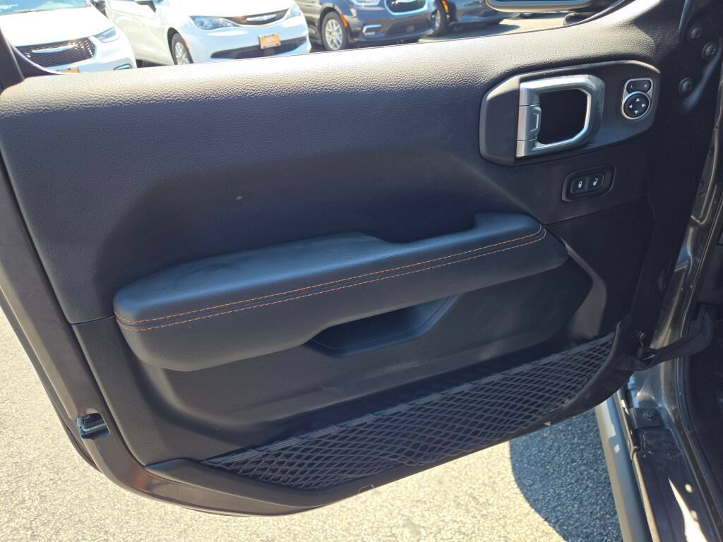 Used 2021 Jeep Gladiator Mojave AWD/4WD image 26