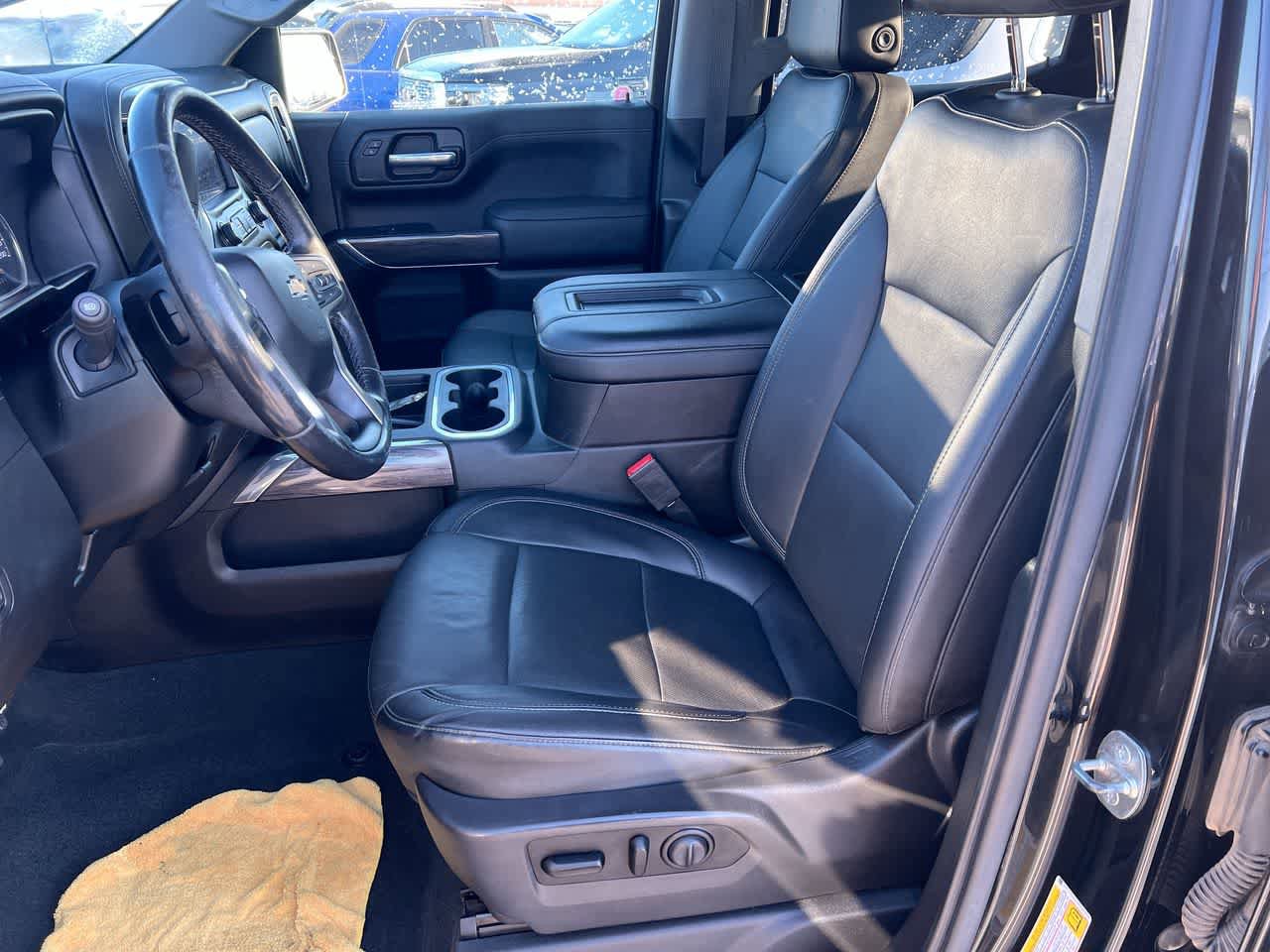 Used 2021 Chevrolet Silverado 1500 LTZ w/ Technology Package AWD/4WD image 11