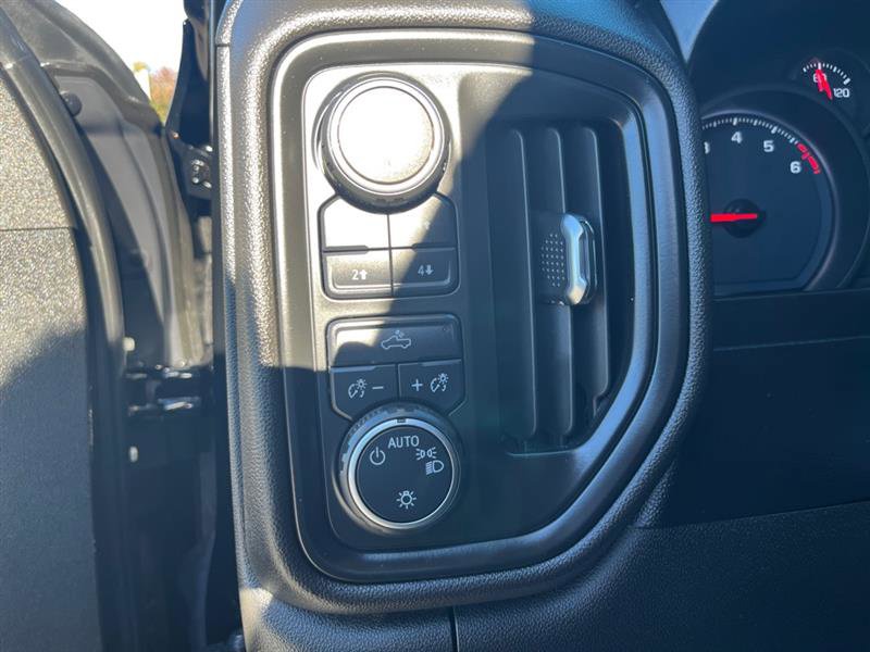 Used 2021 Chevrolet Silverado 1500 Custom Trail Boss image 17