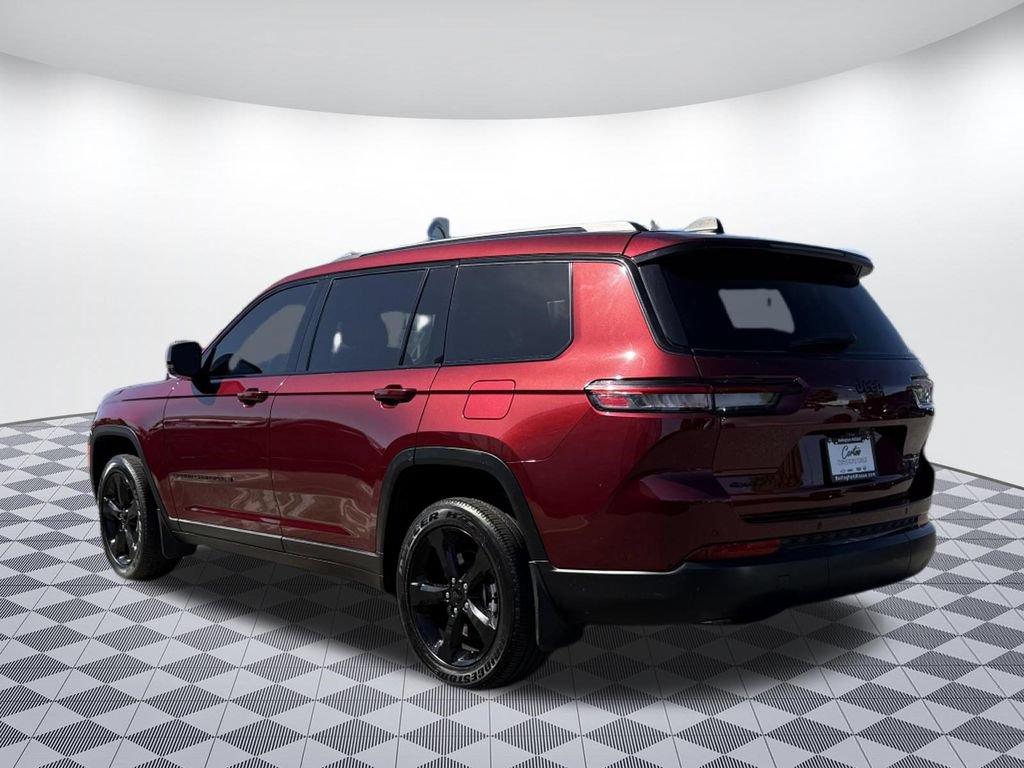 Used 2024 Jeep Grand Cherokee L Altitude AWD/4WD image 6
